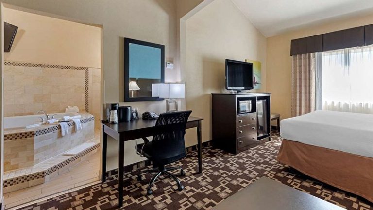 Best Western Plus Arlington North Hotel & Suites