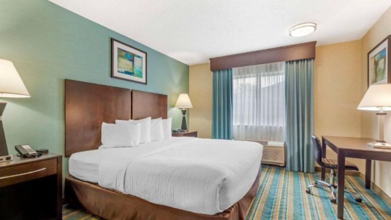 Best Western Plus Berkshire Hills Inn & Suites