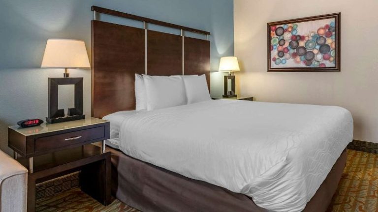 Best Western Plus Bradenton Gateway Hotel