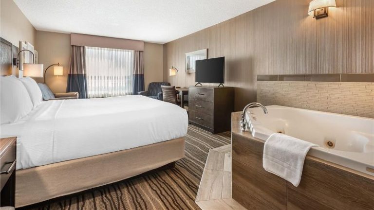 Best Western Plus Calgary Centre Inn