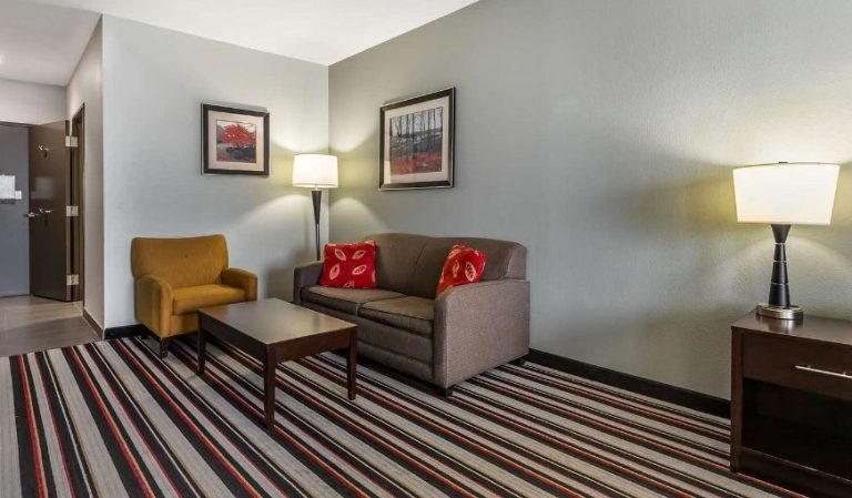 Best Western Plus Coweta’s 1st Hotel