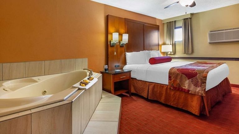Best Western Plus Georgetown Corporate Center Hotel