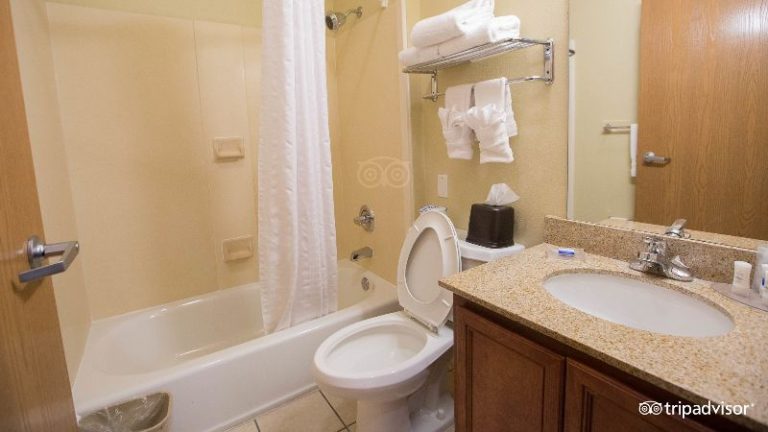 Best Western Plus Hill Country Suites