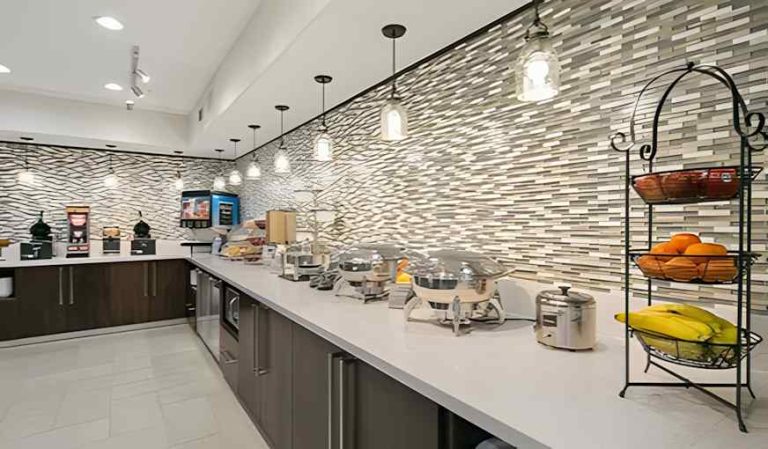 Best Western Plus Houston Atascocita Inn & Suites