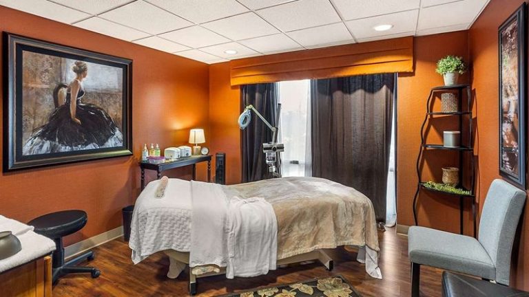 Best Western Plus Intercourse Village Inn