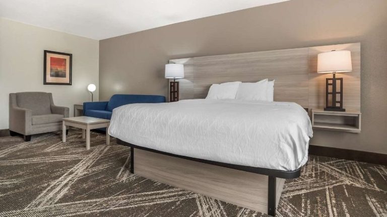 Best Western Plus Jackson Downtown-Coliseum