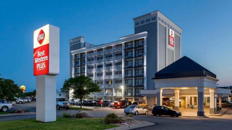 Best Western Plus Midwest Inn