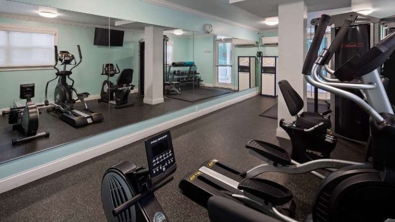 Best Western Plus Oceanside Inn