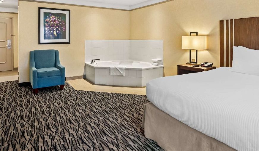 Best Western Plus Pitt Meadows Inn & Suites