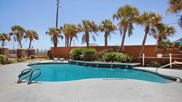 Best Western Plus Seawall Inn & Suites By The Beach