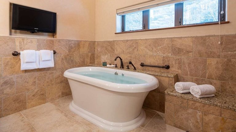 Best Western Plus Waterbury – Stowe