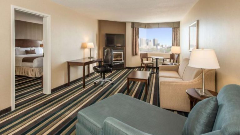 Best Western Plus Winnipeg Airport Hotel