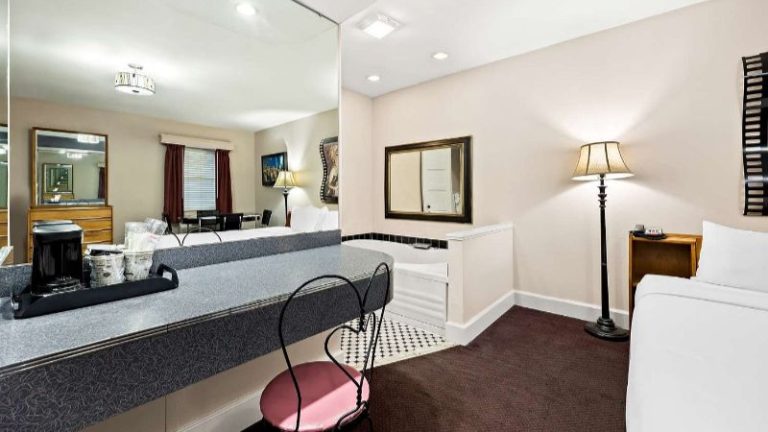 Best Western Route 66 Rail Haven