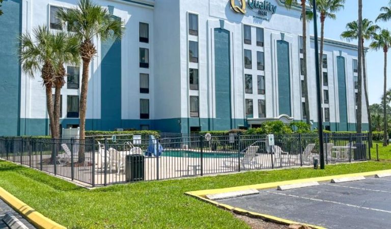 Quality Inn Jacksonville – Orange Park near Naval Air Station