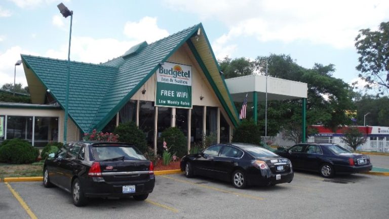 Budgetel Inn & Suites Hotel
