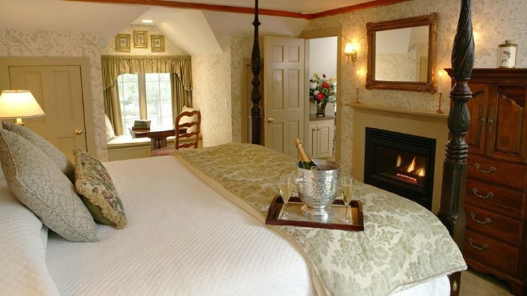 Captain’s House Inn