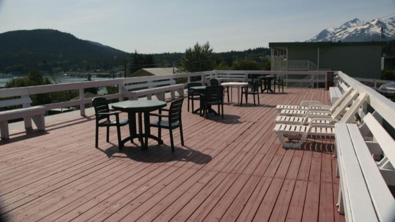 Captain’s Choice Motel, room with private jacuzzi, photo 6