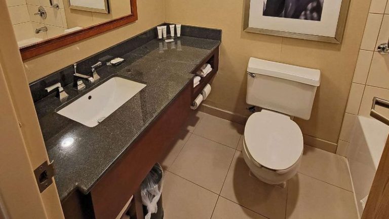 Radisson Hotel Cedar Rapids