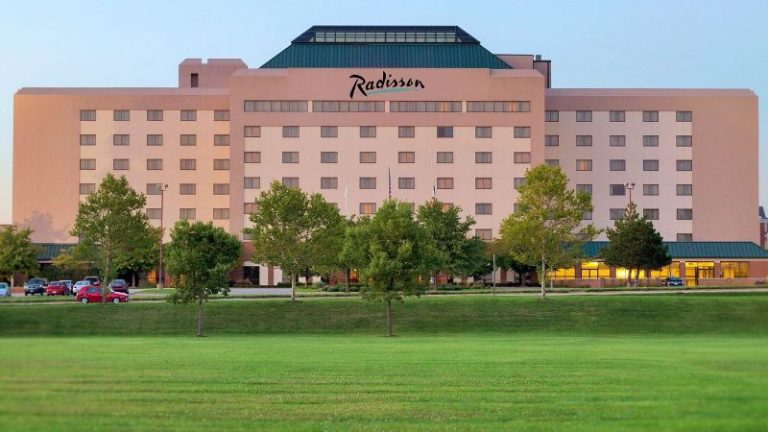 Radisson Hotel Cedar Rapids