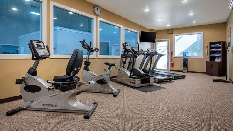 Clarion Hotel Conference Center – North