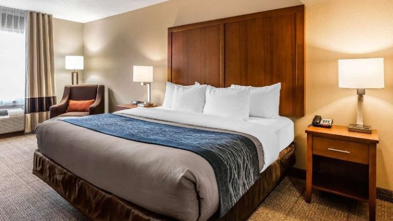 Comfort Inn & Suites Airport – American Way Memphis