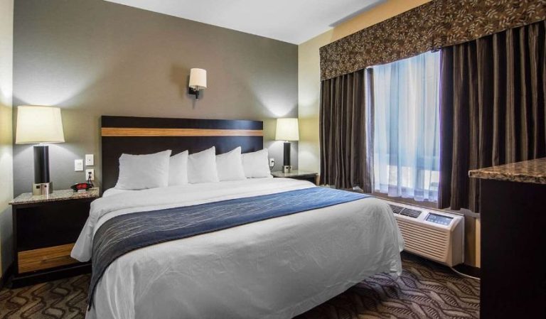 Comfort Inn & Suites Fort Saskatchewan