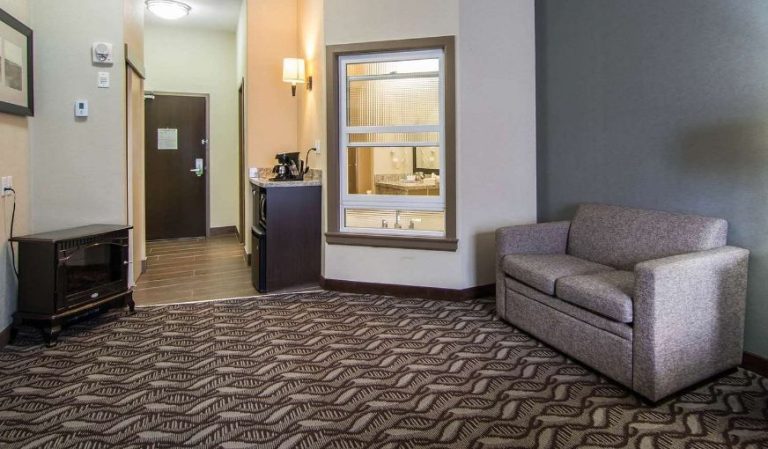 Comfort Inn & Suites Fort Saskatchewan