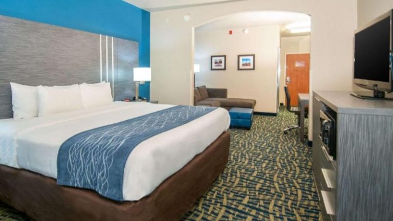 Comfort Inn & Suites Pauls Valley – City Lake
