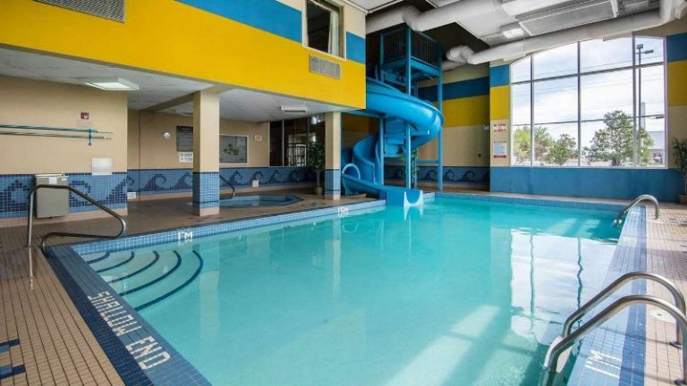 Comfort Inn & Suites Airport South