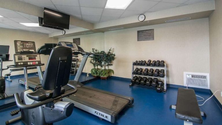 Comfort Inn & Suites Airport South
