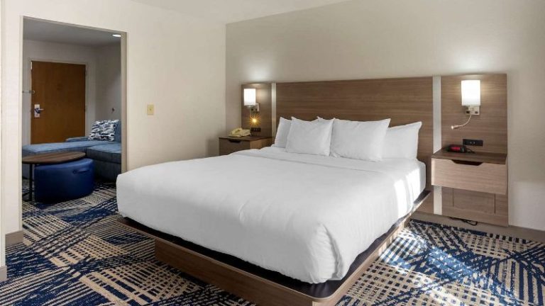 Comfort Inn and Suites Hot Springs Midtown