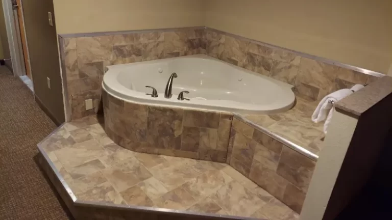 Comfort Suites Airport