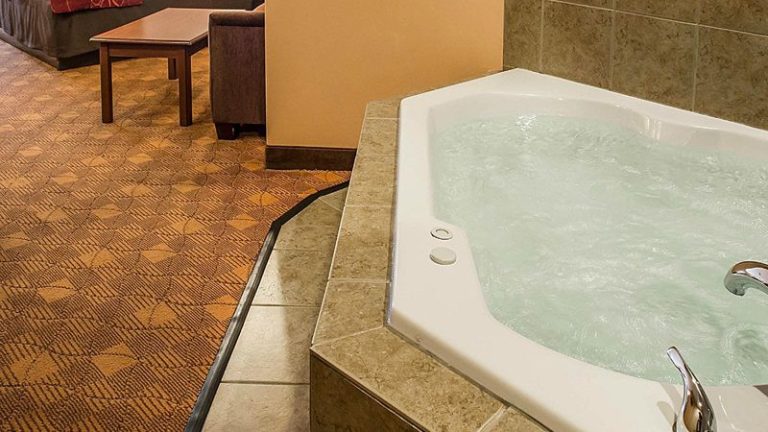 Comfort Suites Monaca