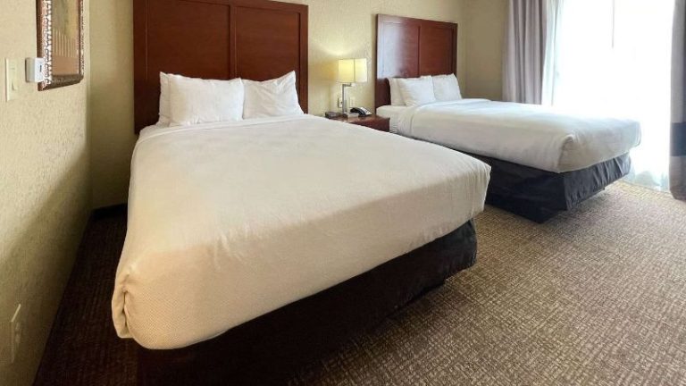 Comfort Suites Near SeaWorld