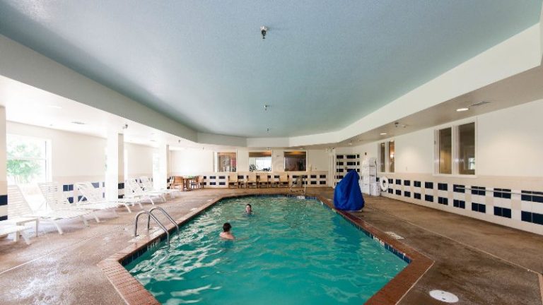 Comfort Suites Near Hot Springs Park