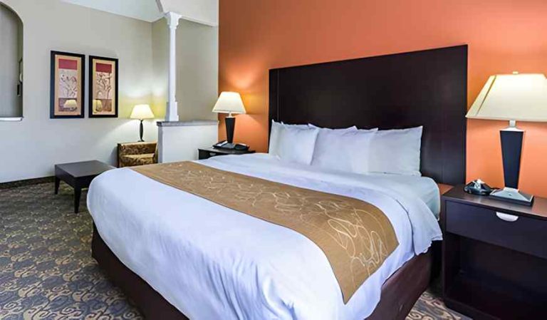 Comfort Suites Westchase Houston Energy Corridor