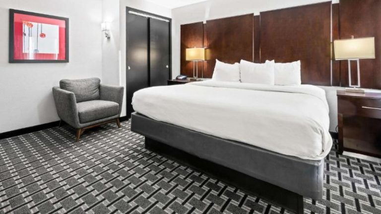 Comfort Suites Williamsburg Historic Area