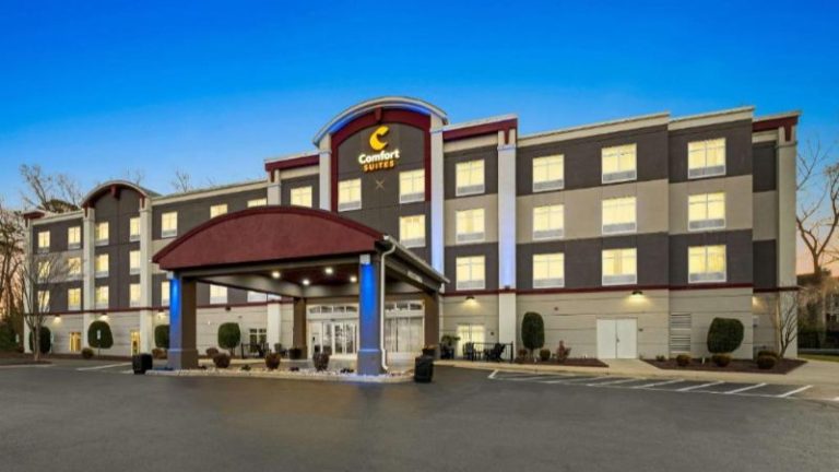 Comfort Suites Williamsburg Historic Area