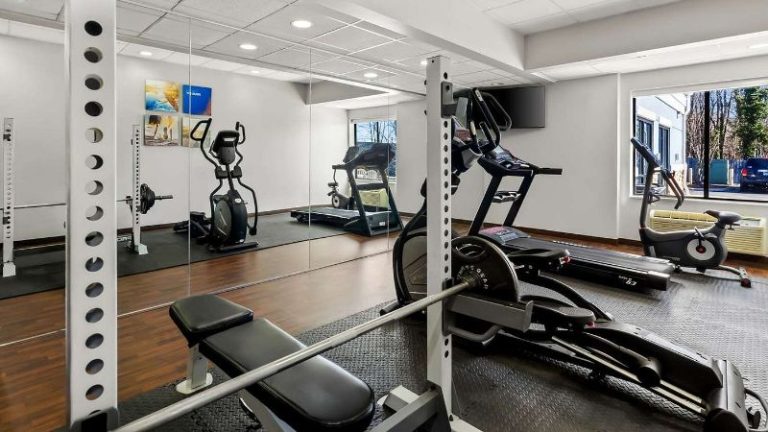 Comfort Suites Salem – Roanoke I-81