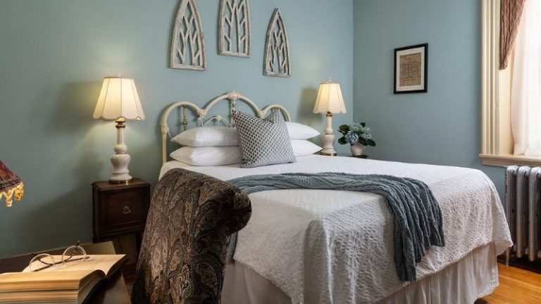 Cornerstone Bed & Breakfast