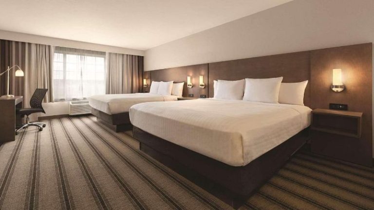 Country Inn & Suites by Radisson, Billings, MT