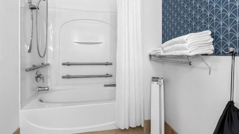 Country Inn & Suites by Radisson, Charleston North, SC