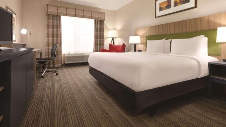 Country Inn & Suites by Radisson, Georgetown, KY