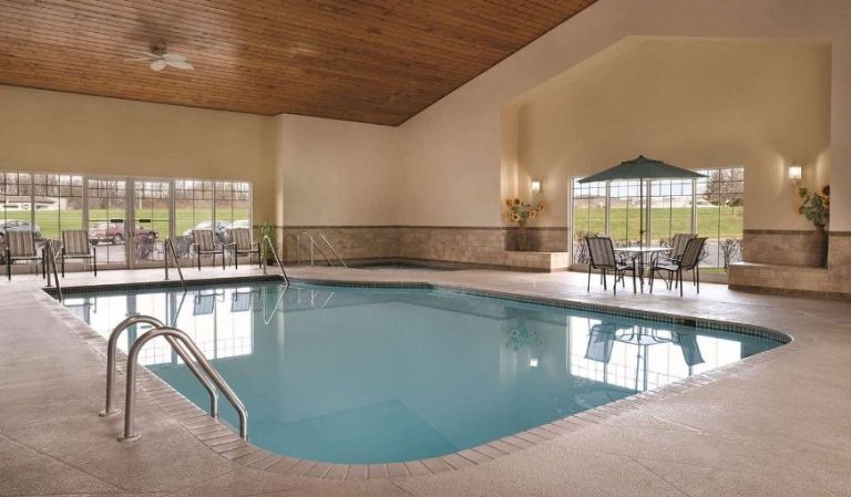 Country Inn & Suites by Radisson, Germantown