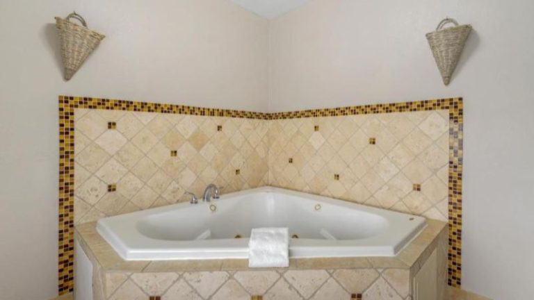 Country Inn & Suites by Radisson, Tampa Airport North