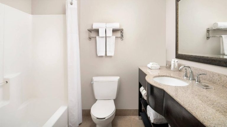 Country Inn & Suites by Radisson, Gainesville, FL