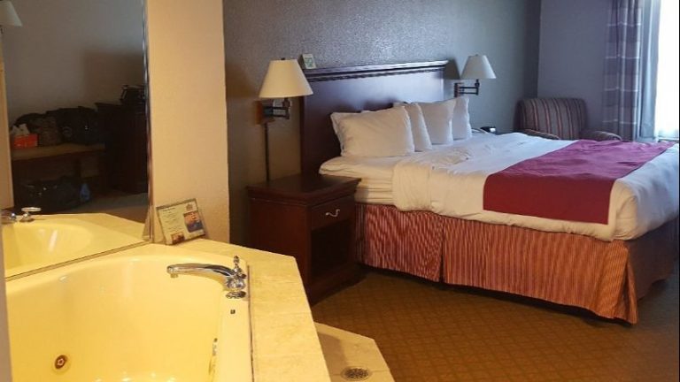 Country Inn & Suites by Radisson, Biloxi-Ocean Springs, MS