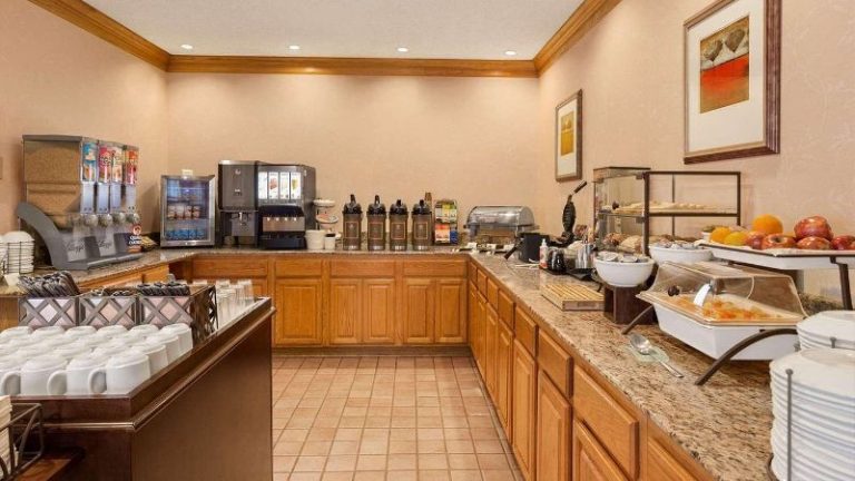 Country Inn & Suites by Radisson, Biloxi-Ocean Springs, MS