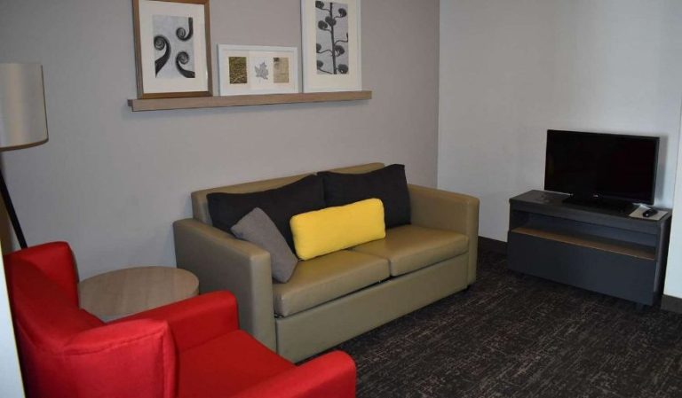 Country Inn & Suites by Radisson, Hagerstown, MD