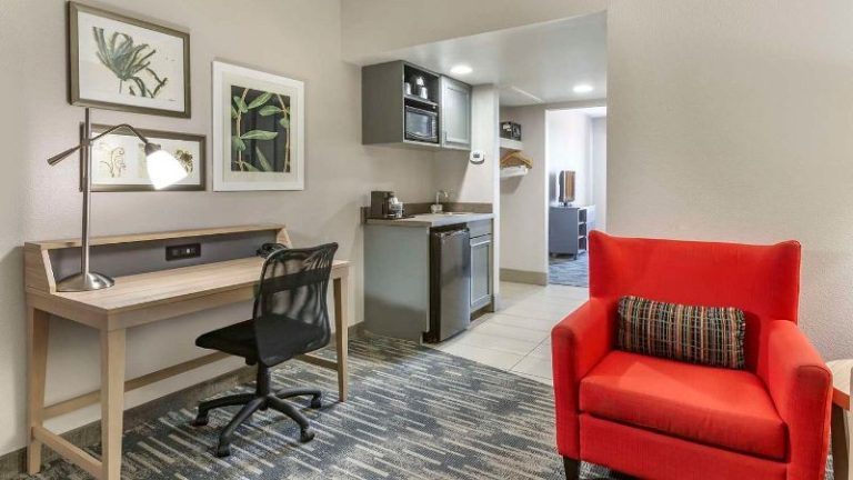Country Inn & Suites by Radisson, Mesa, AZ
